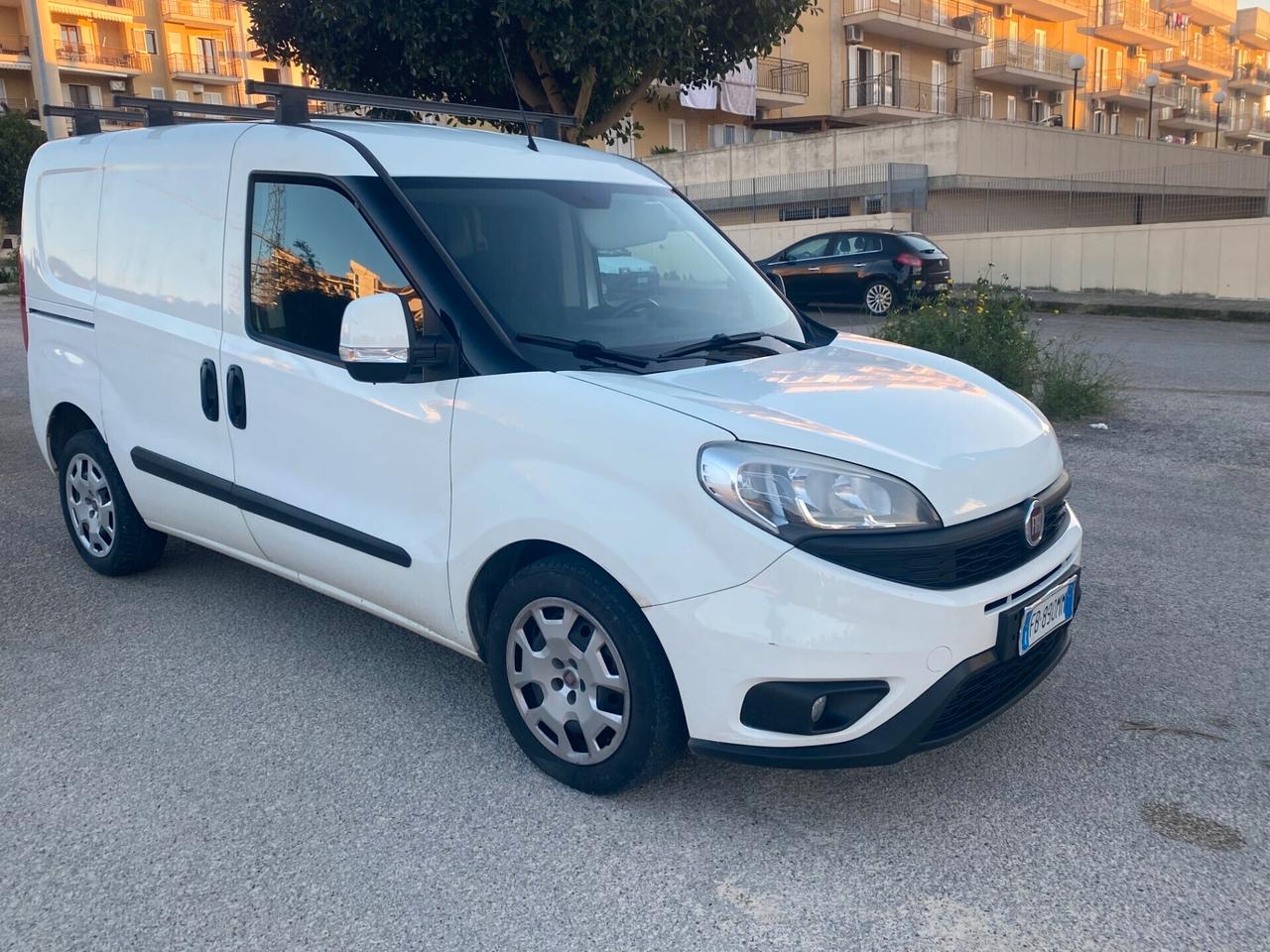 Fiat doblo 1.6 diesel iva esposta