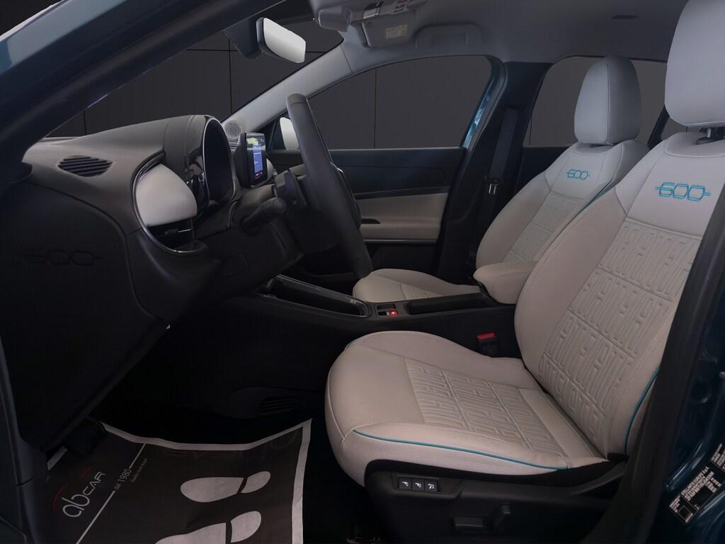 Fiat 600 1.2 hybrid La Prima