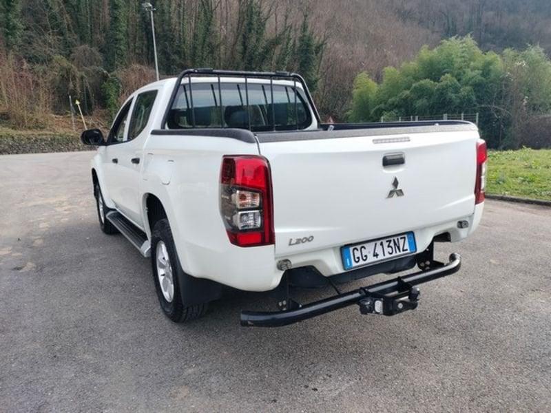 Mitsubishi L200 L200 2.3 D Double Cab 4x4 Easy Select Invite Connect con Gancio traino!!