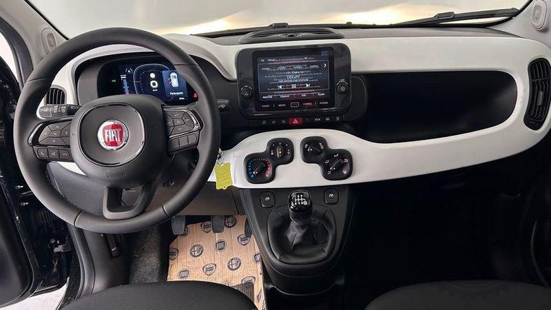 FIAT Panda 1.0 FireFly S&S Hybrid Pandina CARPLAY PDC POST