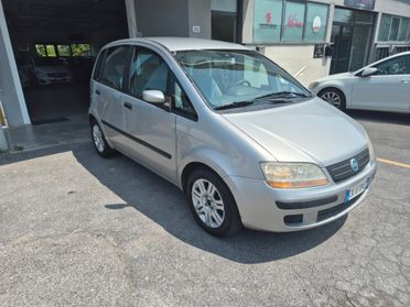 Fiat Idea 1.4 16V Active