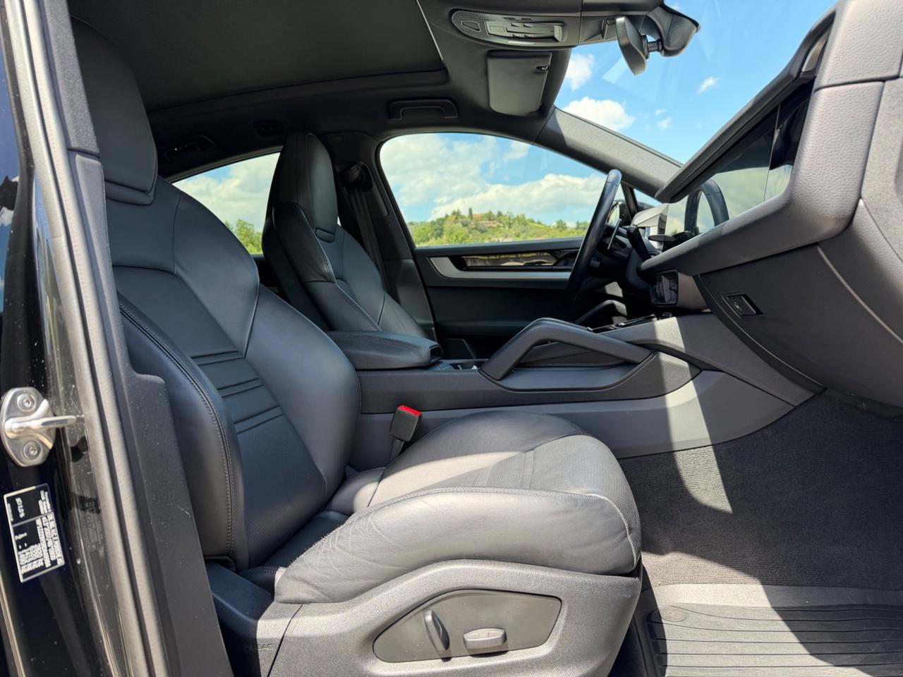 Porsche Cayenne Coupé 3.0 V6