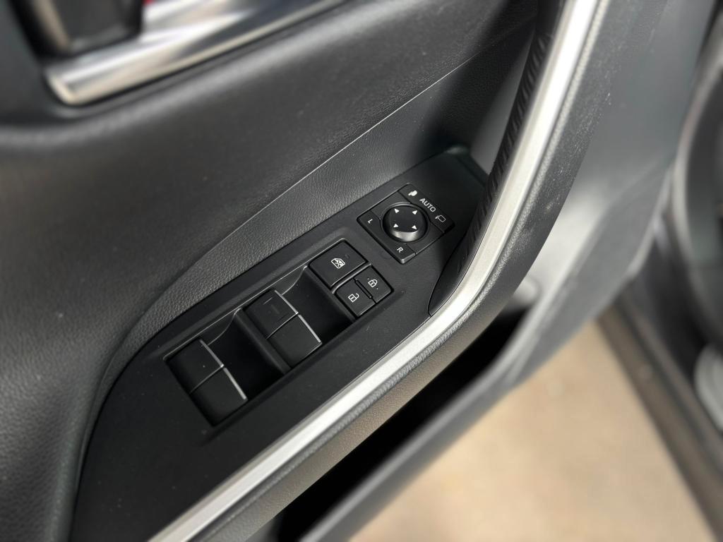 Toyota RAV4 2.5 vvt-ie h Black Edition AWD 222cv e-cvt