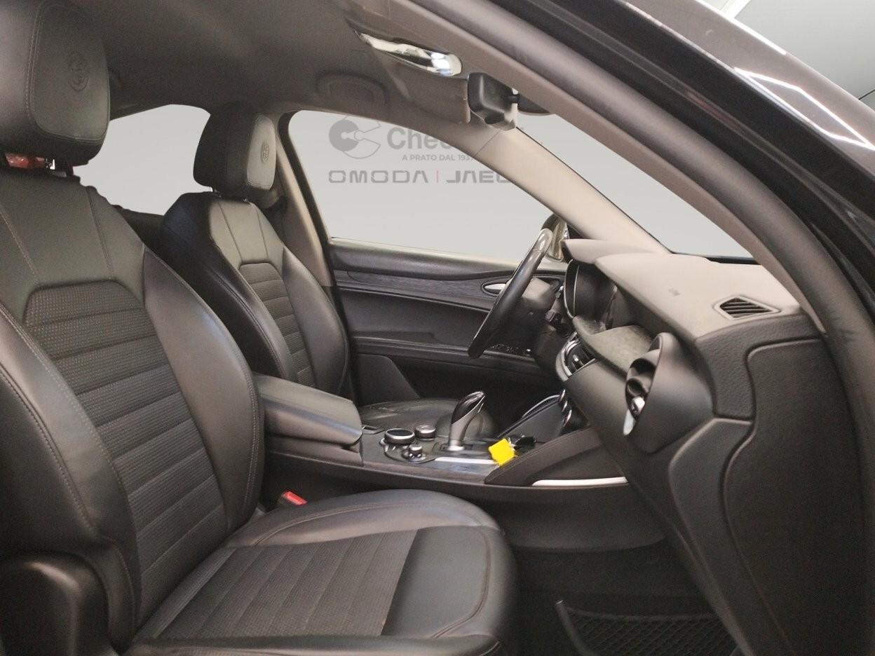 Alfa Romeo Stelvio 2.2 t Q4 210cv auto my19