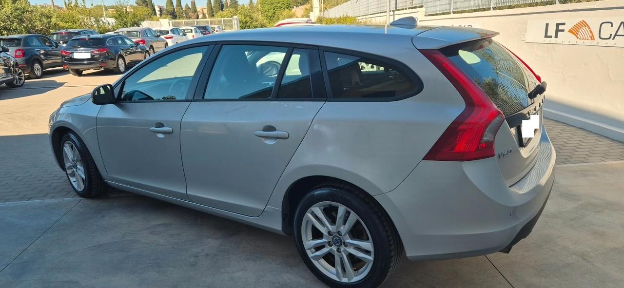 Volvo V60 1.6 hdi 115 cv