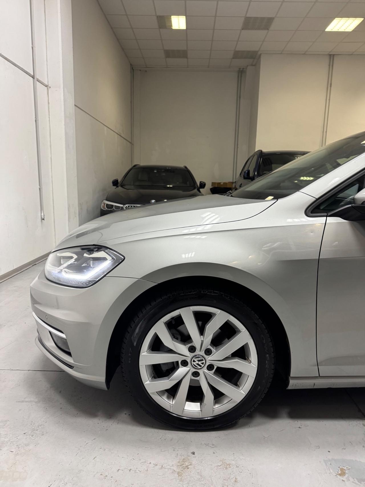 Volkswagen Golf 2.0 TDI DSG 5p. Executive BlueMotion Technology