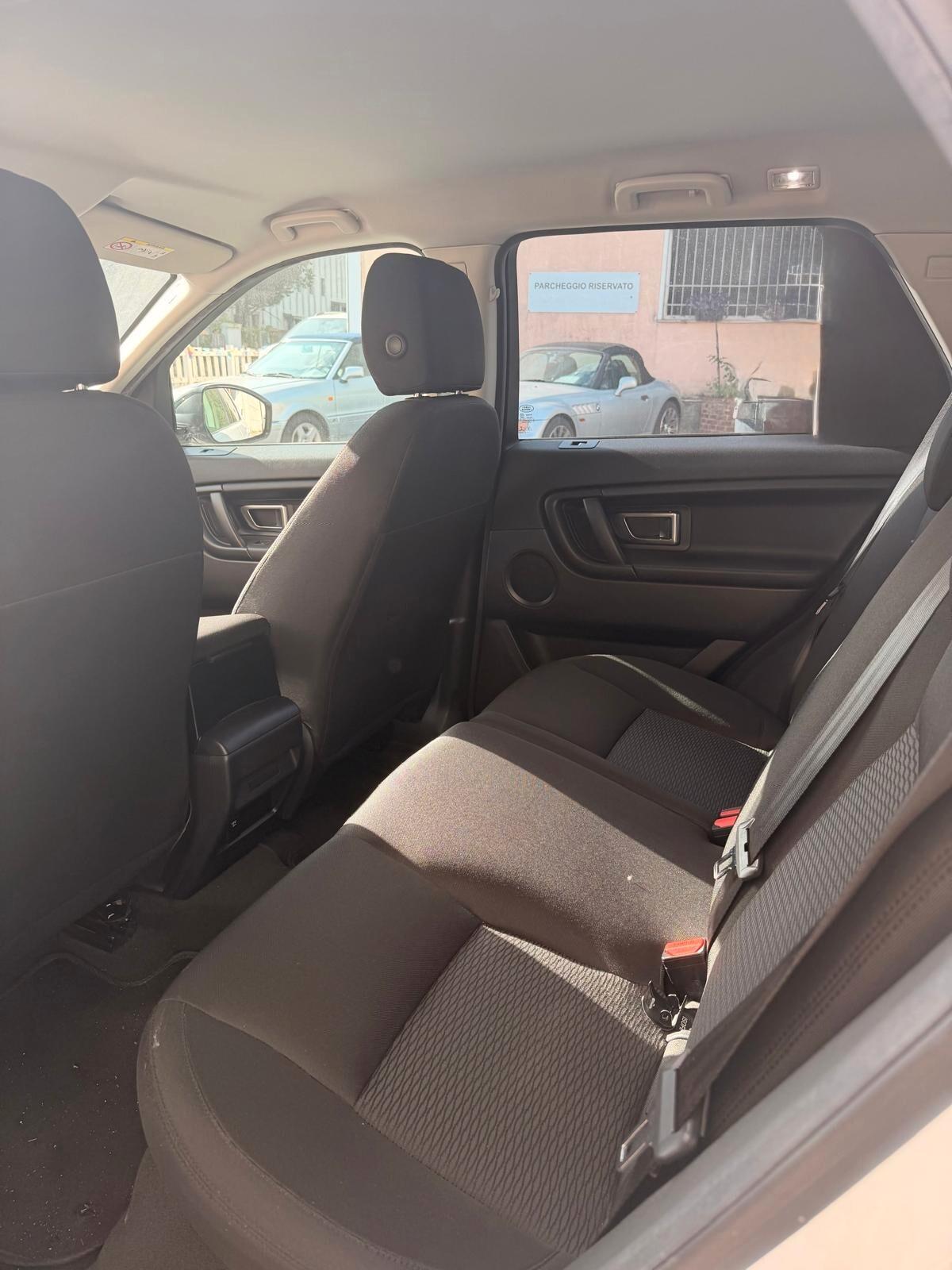 Land Rover Discovery Sport 2.0 TD4 150 CV Pure