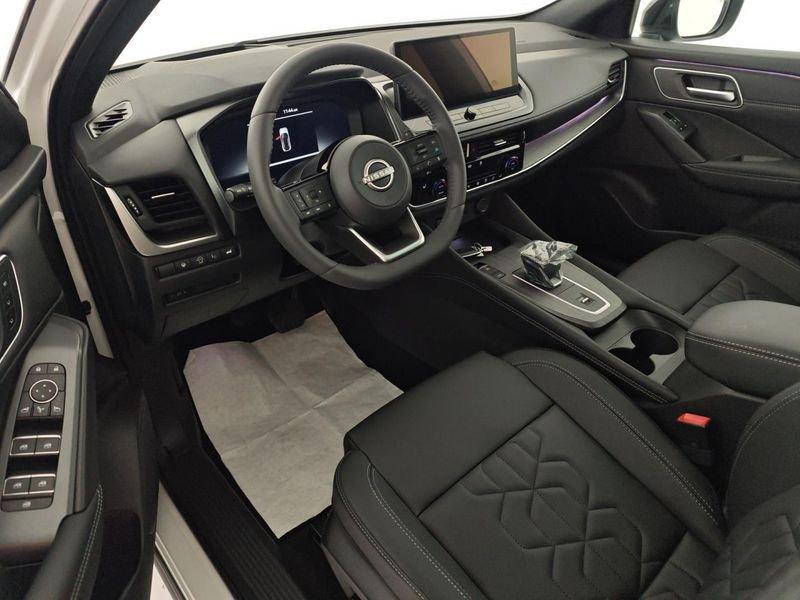 Nissan Qashqai MHEV 158 CV Xtronic Tekna + bicolor Nero +tetto panoramico in vetro