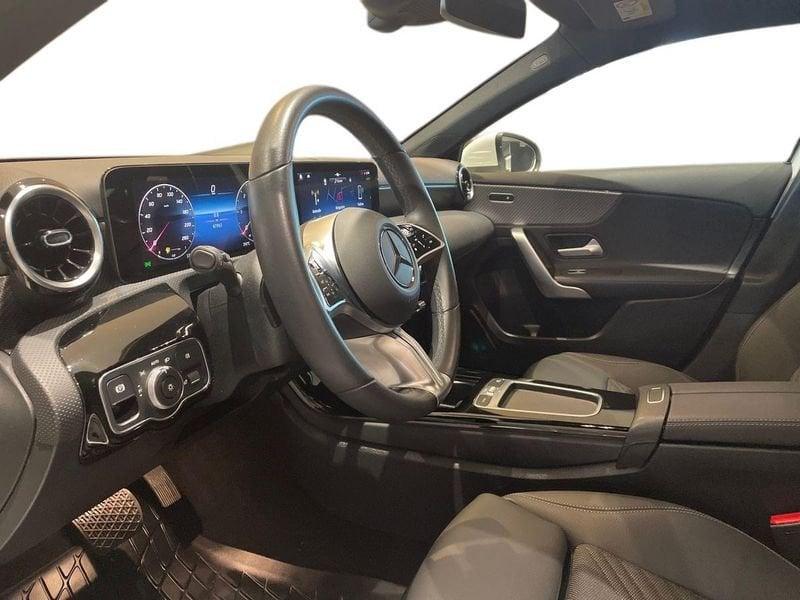 Mercedes-Benz Classe A A 180 d Progressive Advanced auto