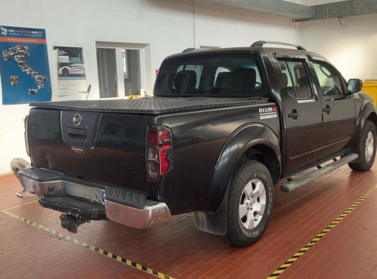 NISSAN NAVARA - PICK UP - 4X4 - GANCIO TRAINO