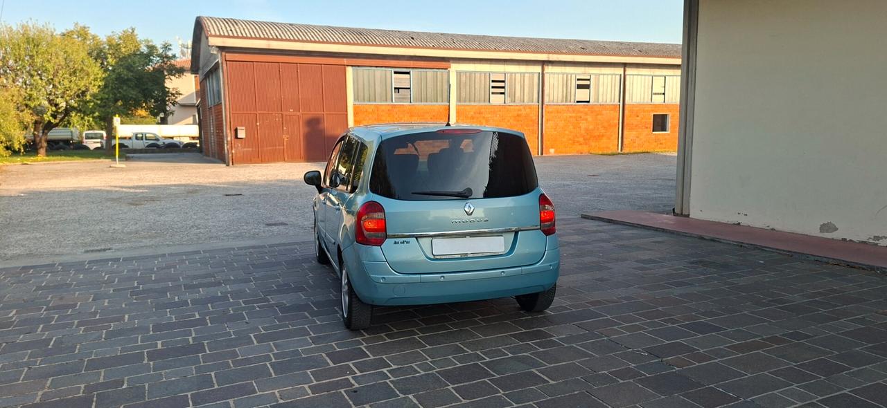 Renault Modus 1.2 16V GPL Dynamique