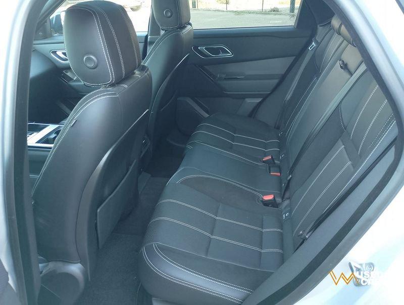 Land Rover Range Rover Velar Range Rover Velar 3.0D l6 300 CV R-Dynamic HSE