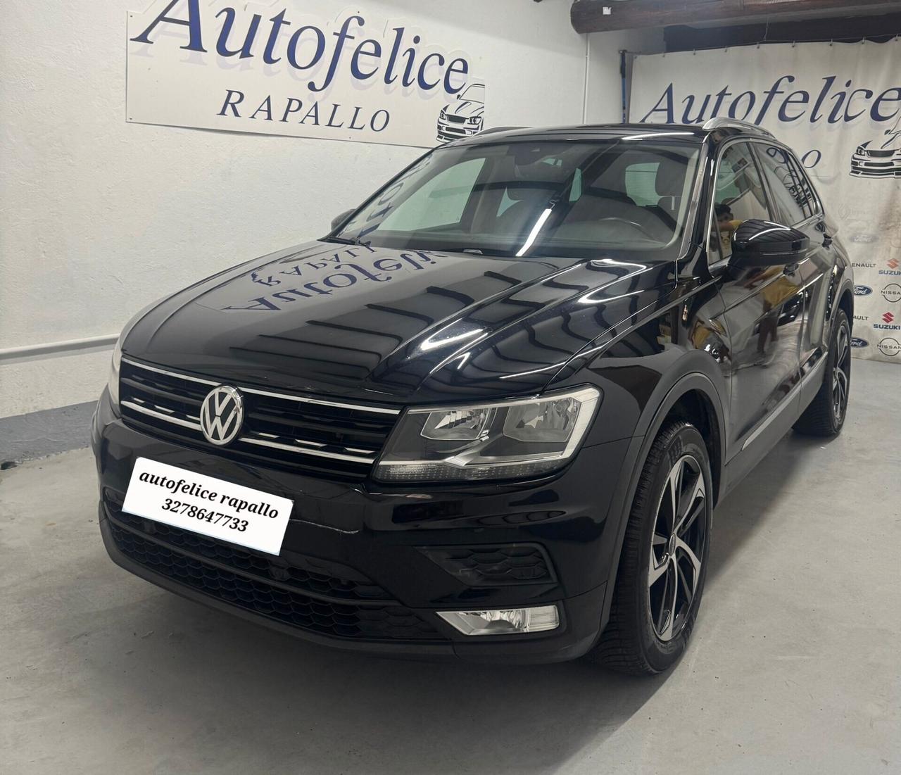 Volkswagen Tiguan 2.0 TDI SCR DSG 4MOTION Business BMT