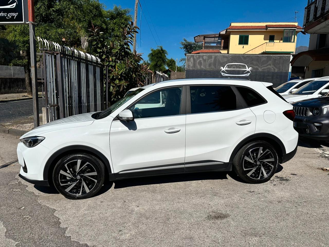 Mg ZS Hybrid+ Luxury