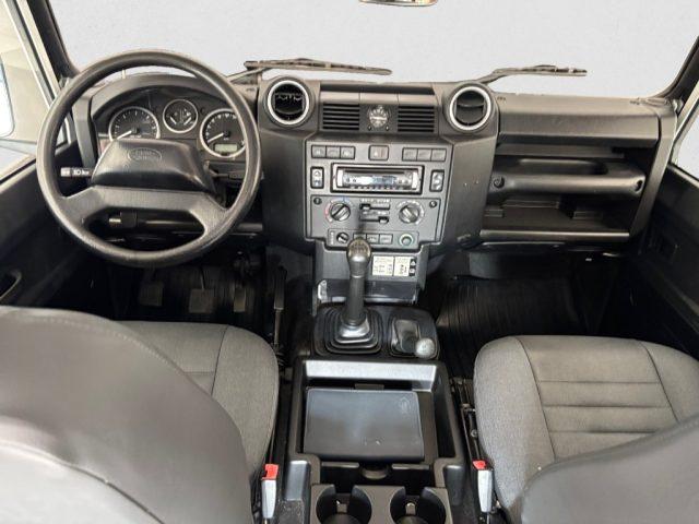 LAND ROVER Defender 90 2.2 TD4 Station Wagon N1