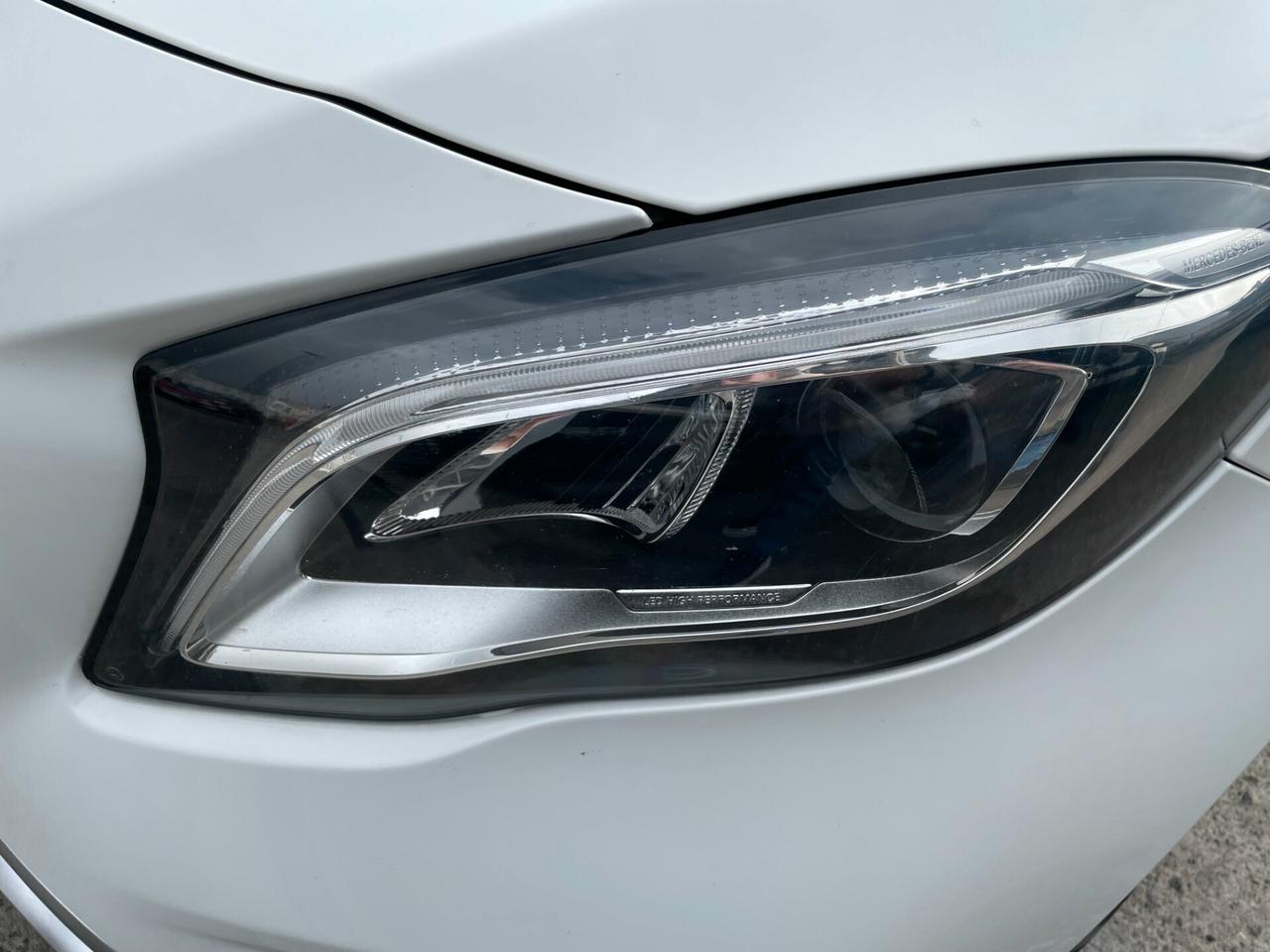 Mercedes-benz GLA 200 d Automatic 4Matic Sport
