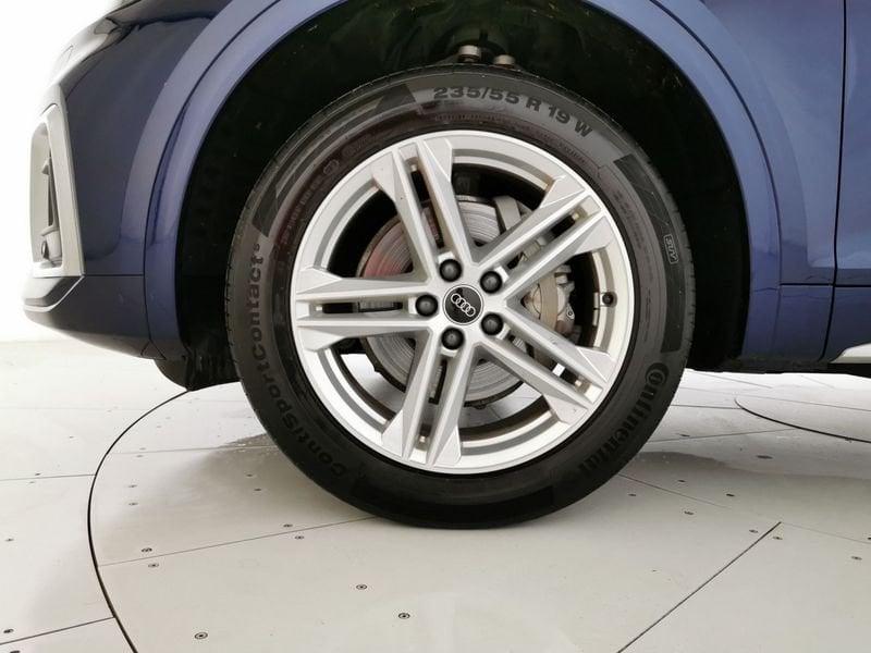 Audi Q5 Sportback 40 2.0 tdi mhev 12V quattro s-tronic