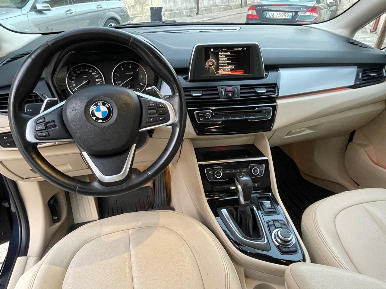 Bmw 218 D Luxury