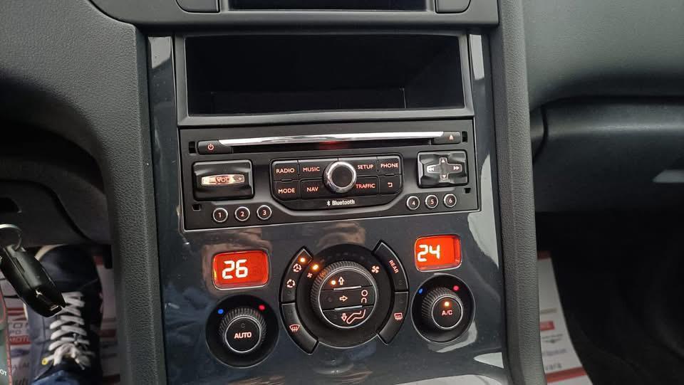 Peugeot 5008 2.0 HDi 150CV Allure