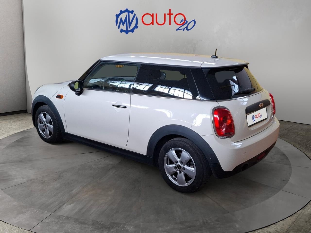 Mini 1.2 One Boost 75cv vetri privacy