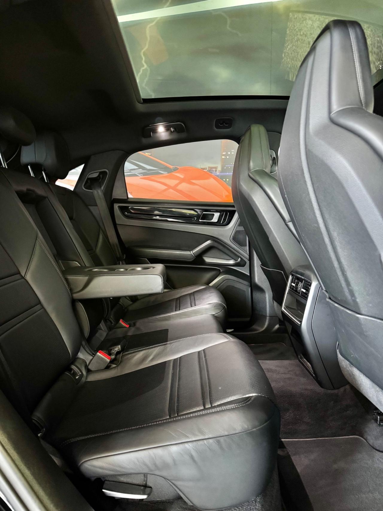 PORSCHE CAYENNE COUPE BENZ 340CV TETTO OK PERMUTE FINANZIABILE SCARICHI SPORTIVI