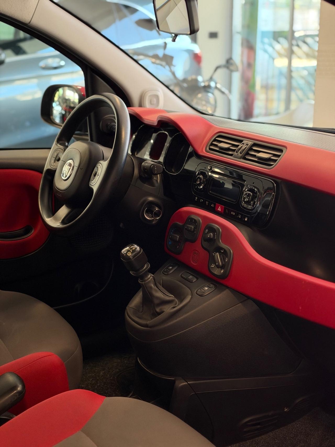 Fiat Panda 0.9 TwinAir Turbo Natural Power Lounge