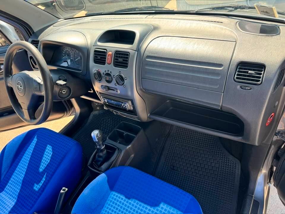 Opel Agila 1.3 CDTI Edition