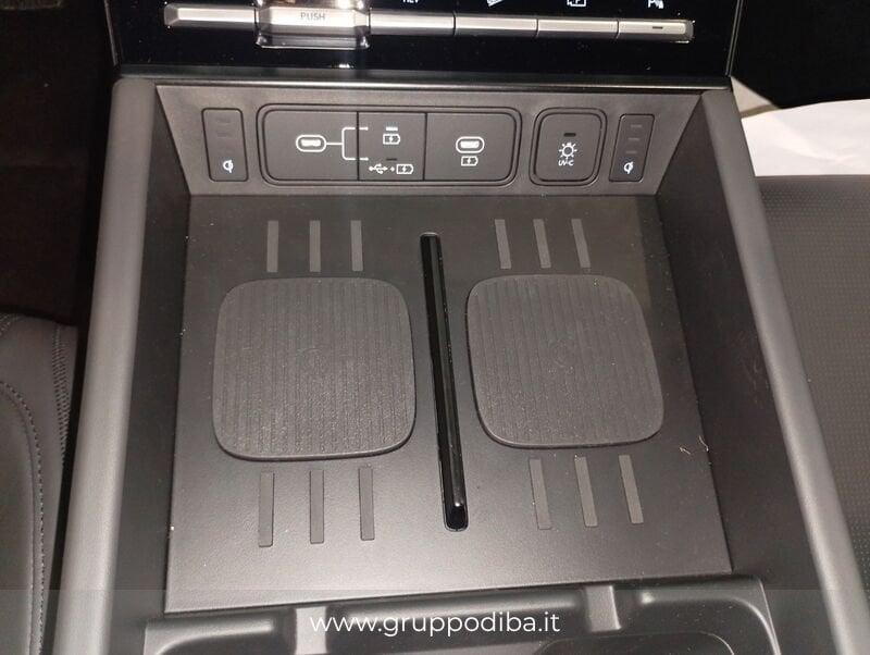 Hyundai Santa Fe 1.6 Gamma II T-GDI Petrol 6 Speed A/T 4WD NEW 7P 1.6 PHEV 4WD X CLASS+CP
