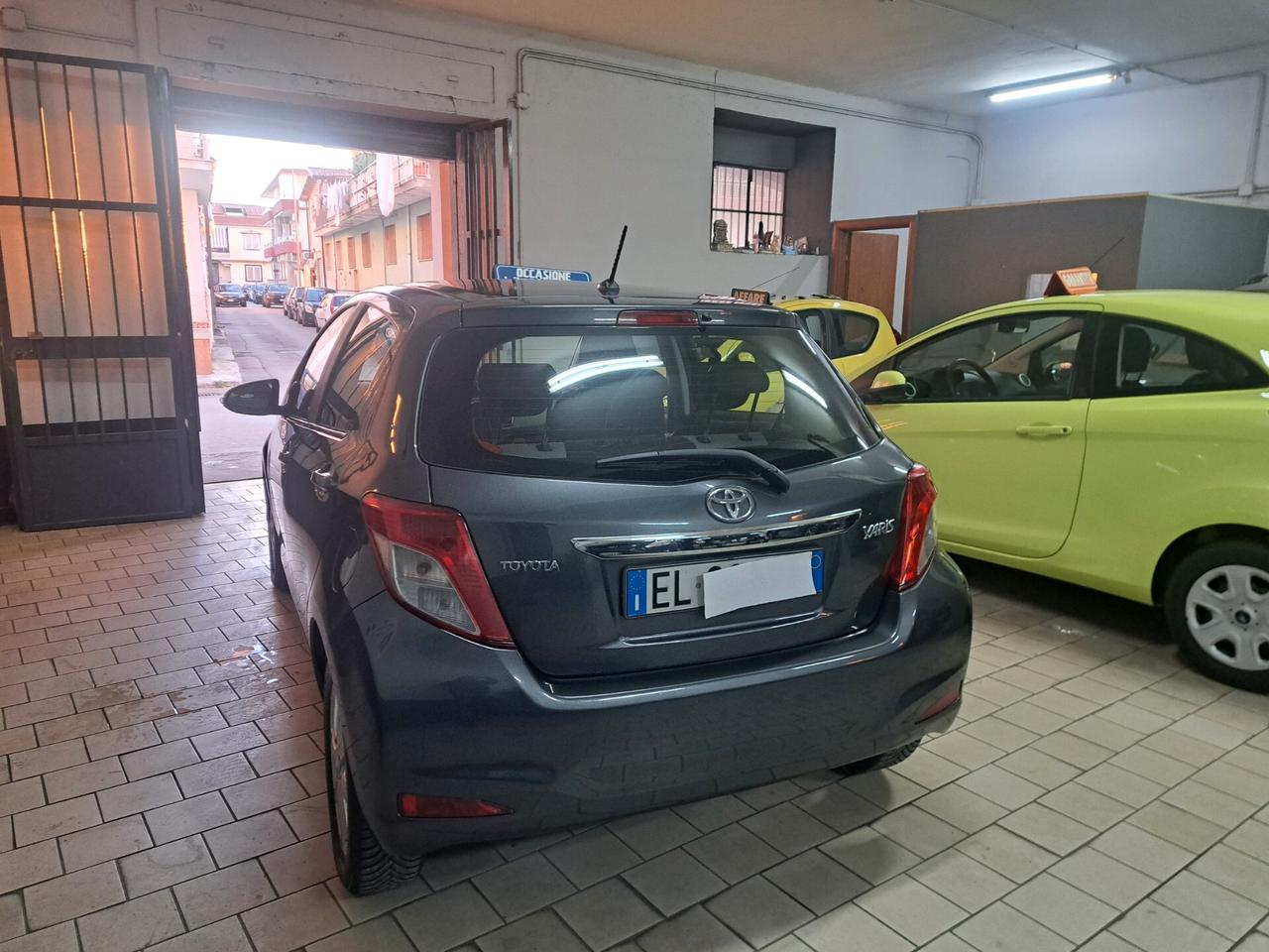 Toyota Yaris 1.0 ben.unico prop 2013