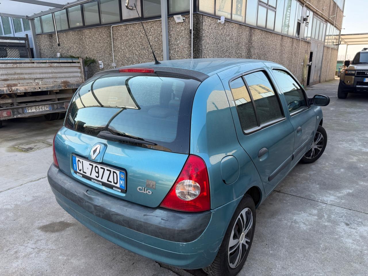 RENAULT CLIO 1.2 BENZINA UNI PROP 48.000KM