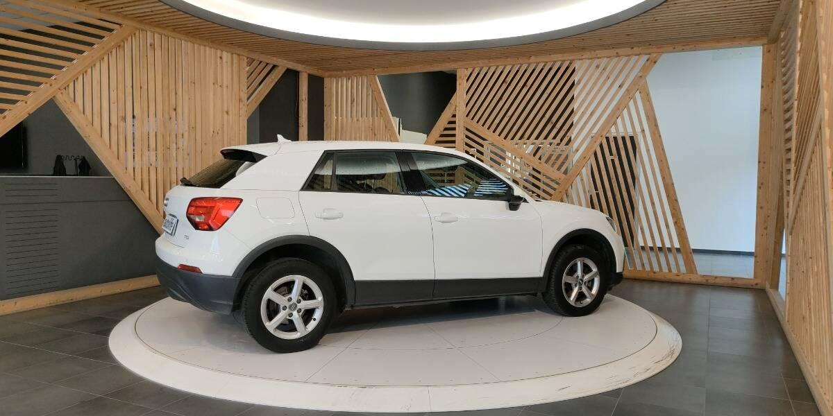 Audi Q2 1.6 tdi Business s-tronic