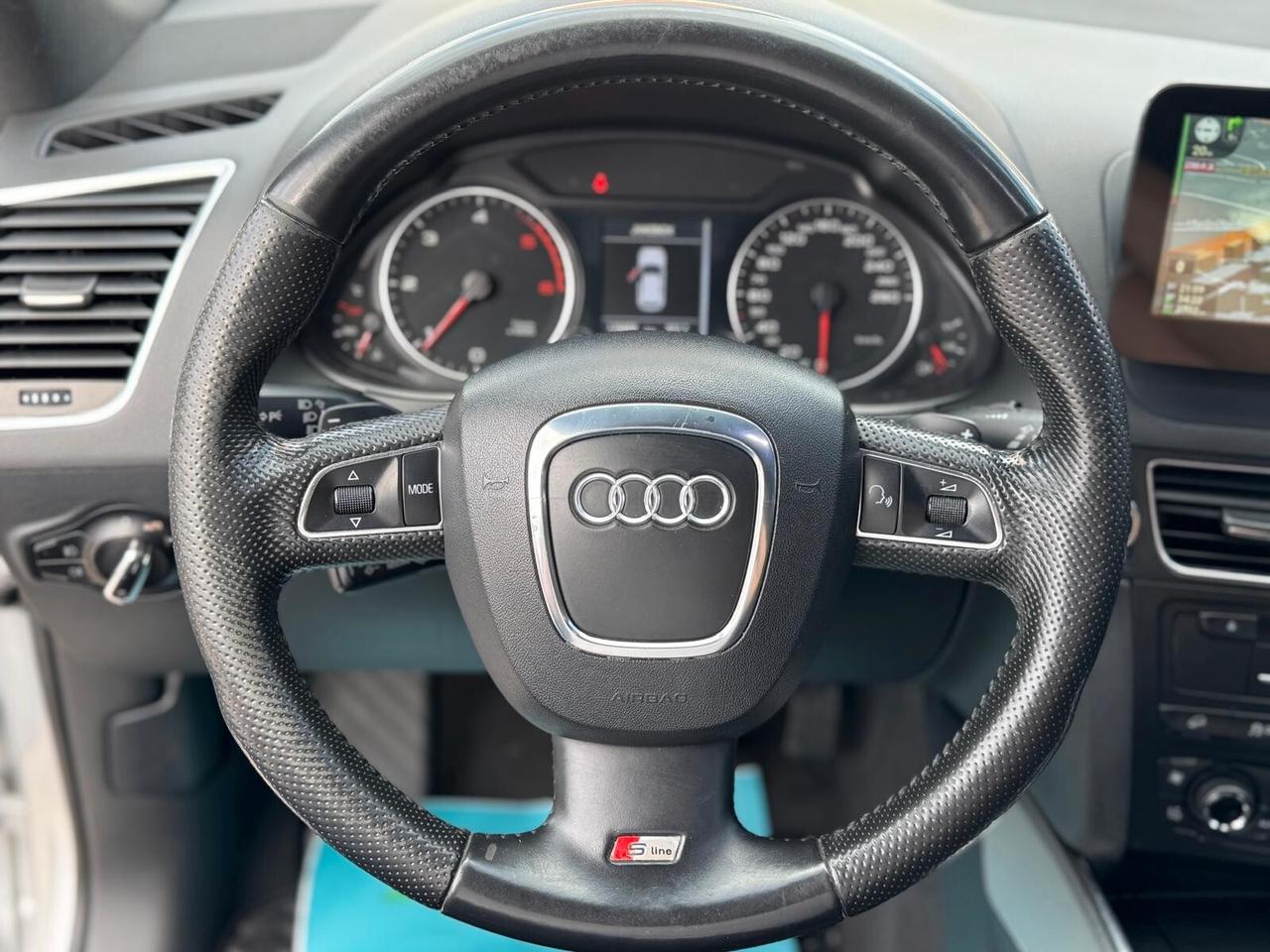 Audi Q5 2.0 TDI 170CV quattro S-Line Permuto.2011