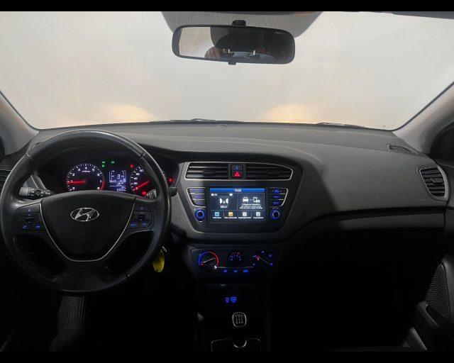 HYUNDAI i20 II - 1.2 mpi Connectline 75cv 5p