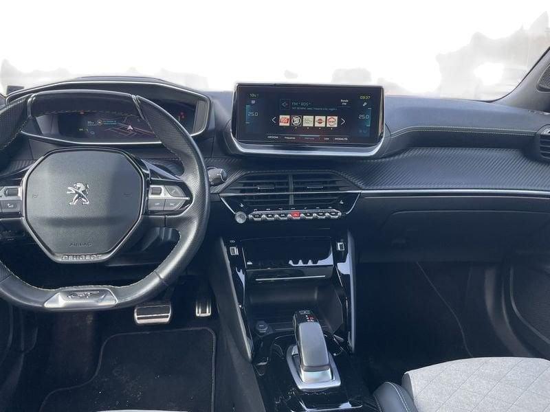 Peugeot e-2008 e 100kW GT