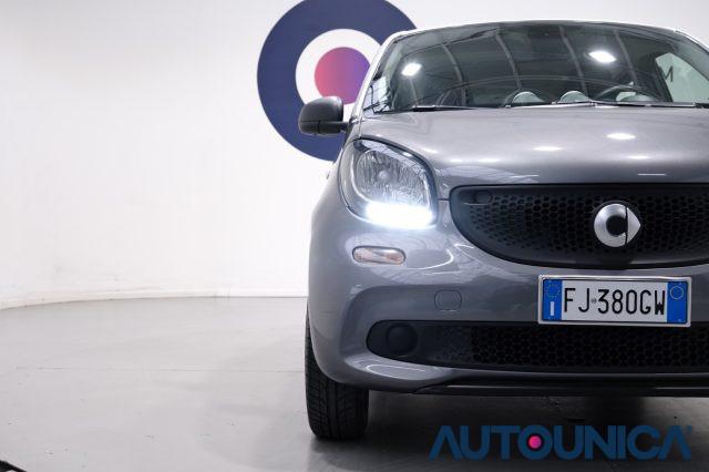 SMART ForFour 60 1.0 YOUNGSTER NEOPATENTATI