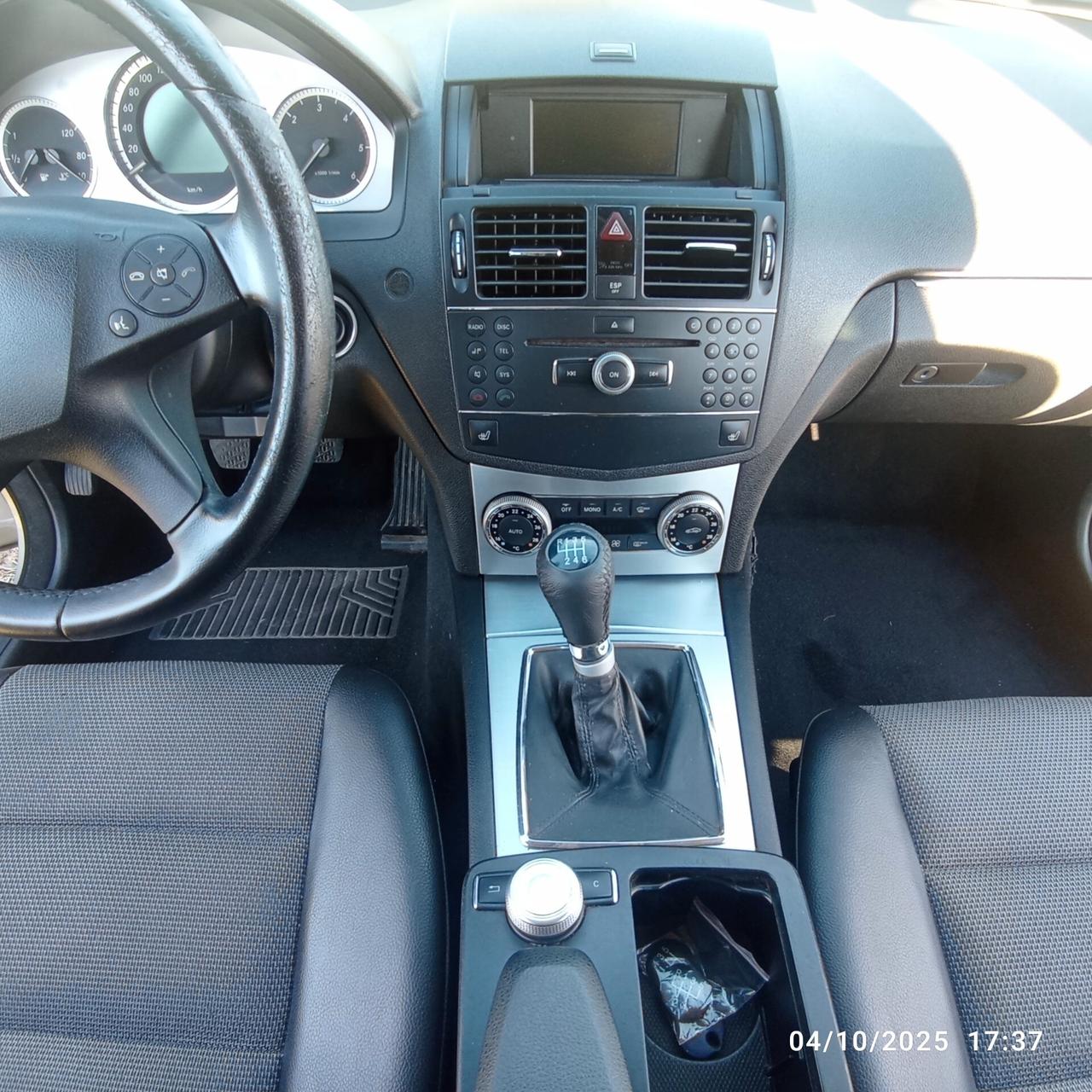 Mercedes-benz C 220 CDI BlueEFFICIENCY Avantgarde AMG