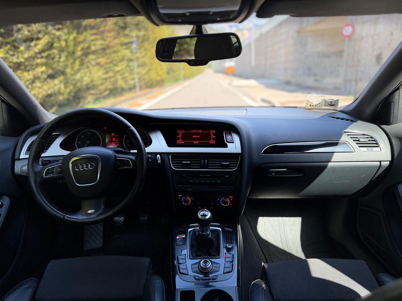 Audi A4 s-Line 2.0 TDI 143CV EURO 5 ok neopatentati