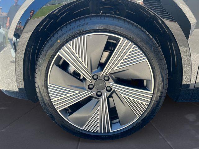LYNK & CO 08 PHEV More