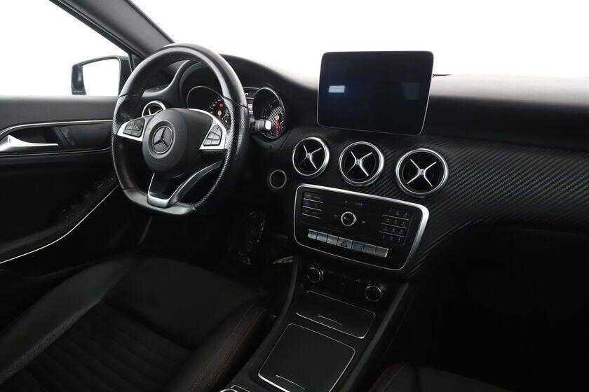 Mercedes-benz A 180d Automatic Premium AMG Pelle/Led