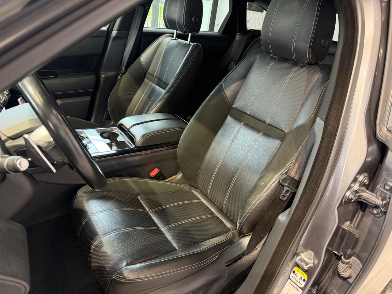 Range Rover Velar 2.0D I4 240 CV R-Dynamic HSE