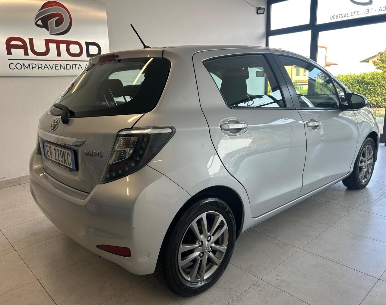 Toyota Yaris 1.0 benzina 51kw