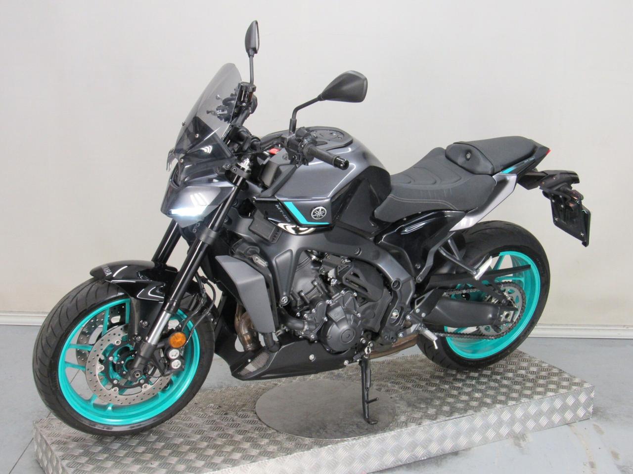 Yamaha MT-09 ABS Y-AMT CAMBIO ROBOTIZZATO