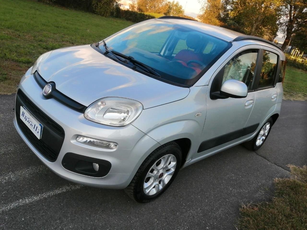 Fiat Panda 1.2 Lounge 5 posti