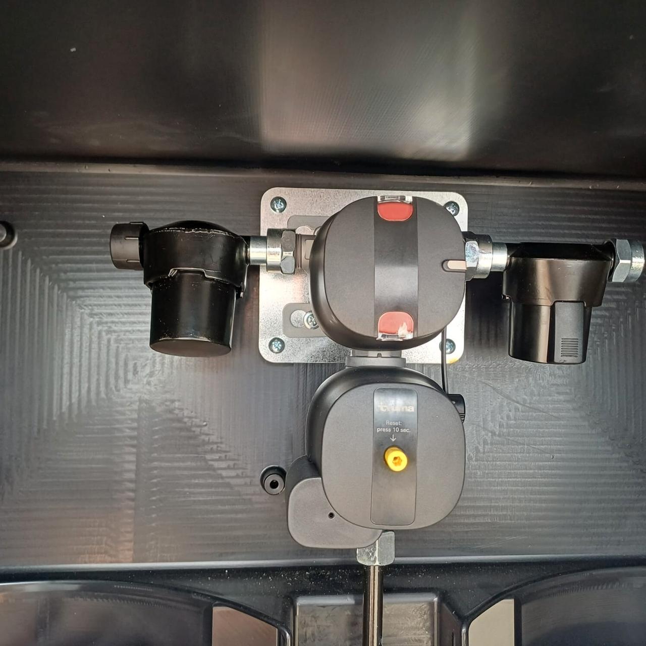 Arca AMERICA H 745 GLC