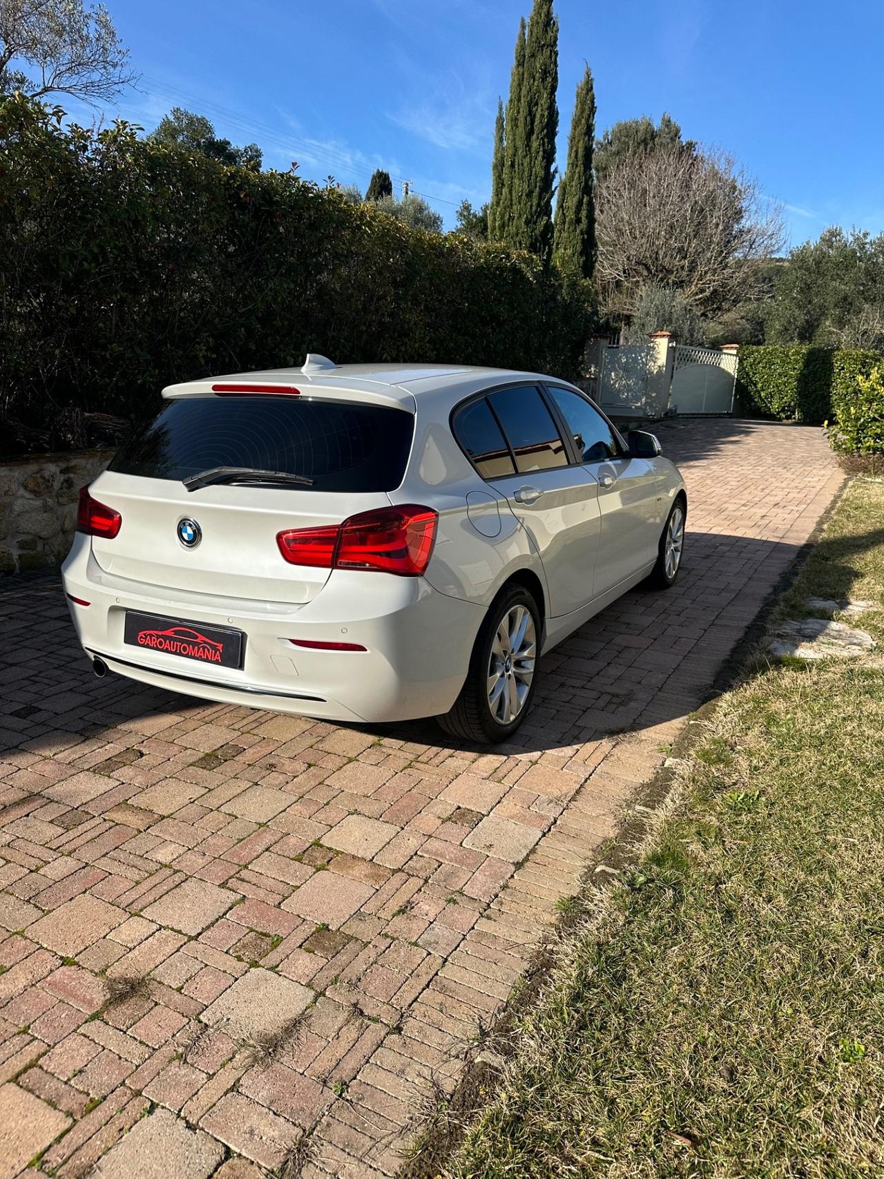 Bmw 116 116d 5p. Urban