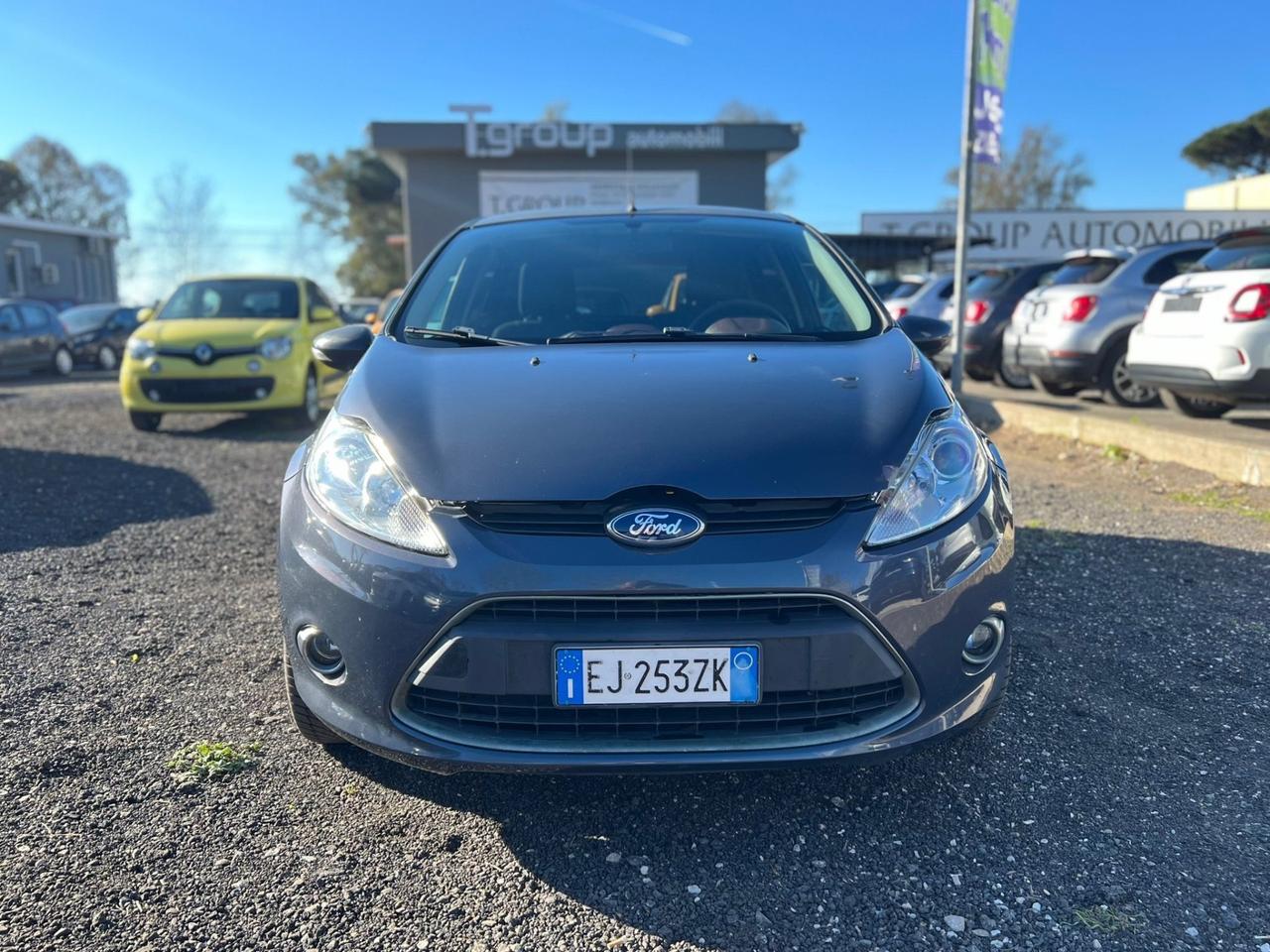 Ford Fiesta 1.4 TDCi 70CV 5 porte Titanium