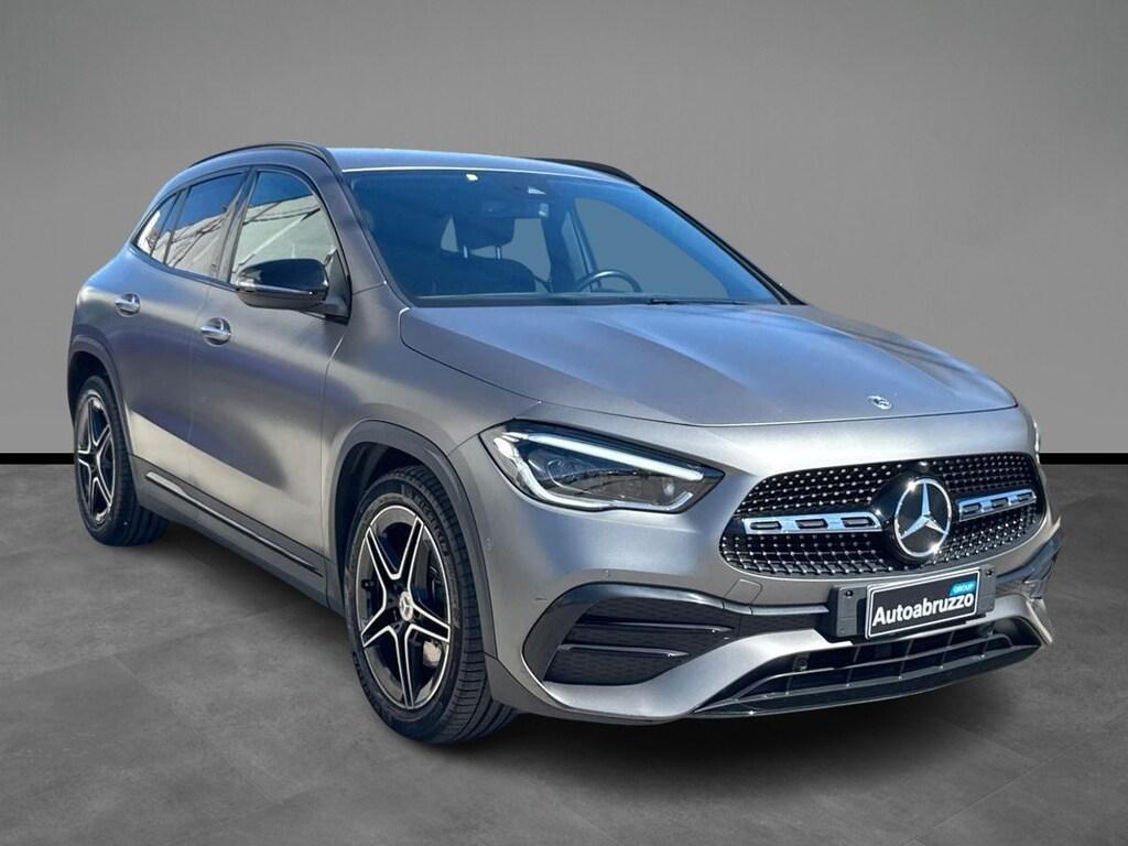 Mercedes GLA 220 220 D Premium 4Matic 8G-DCT