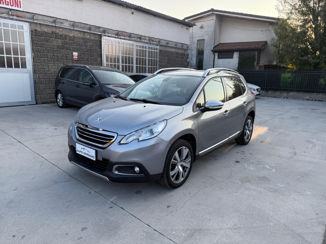 Peugeot 2008 BlueHDi 100 Black Matt