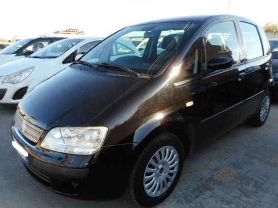 FIAT Idea 1.3 MJT 16V 70 CV BlackStar
