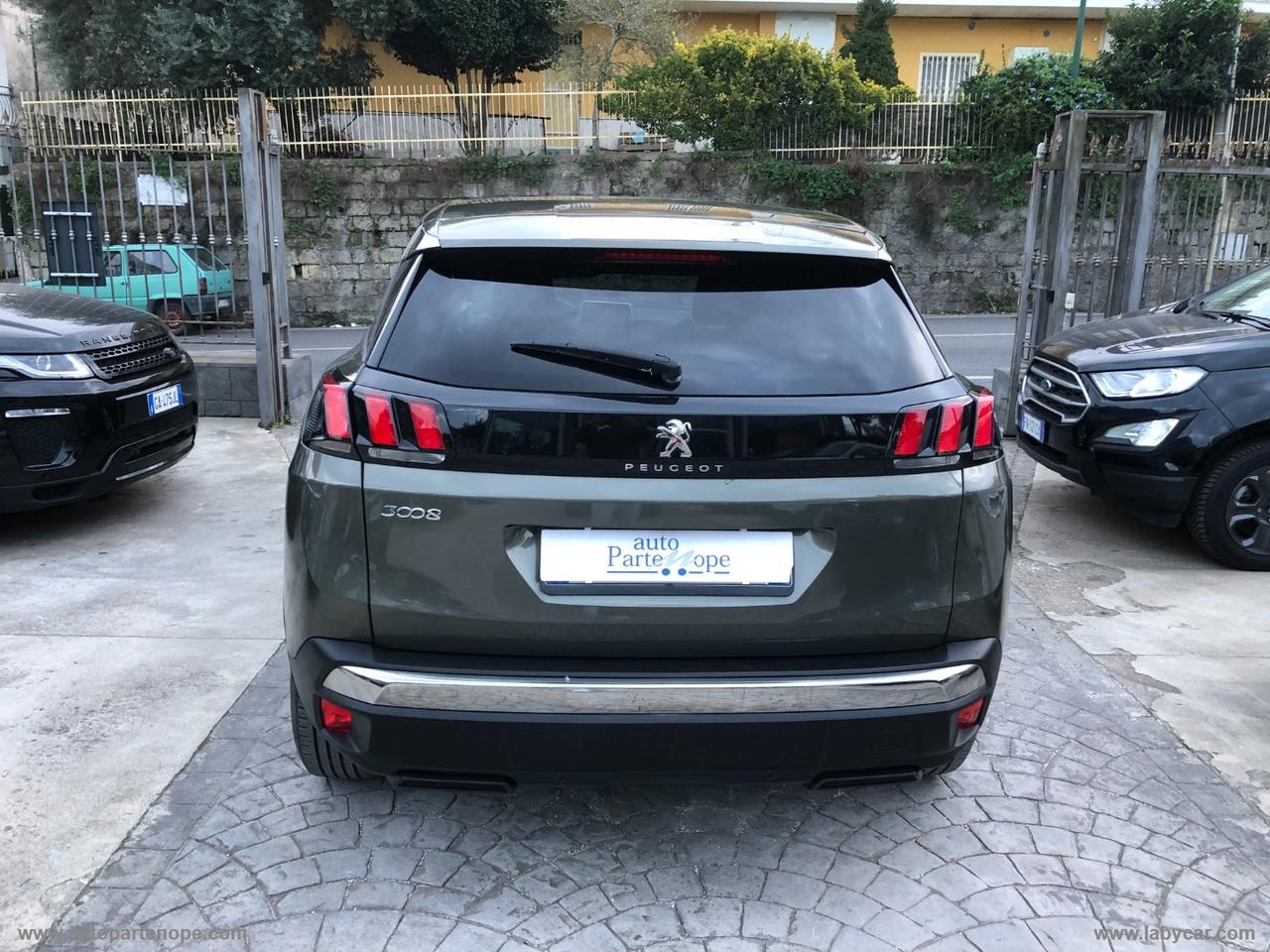 PEUGEOT 3008 BlueHDi 130 S&S EAT8 Business